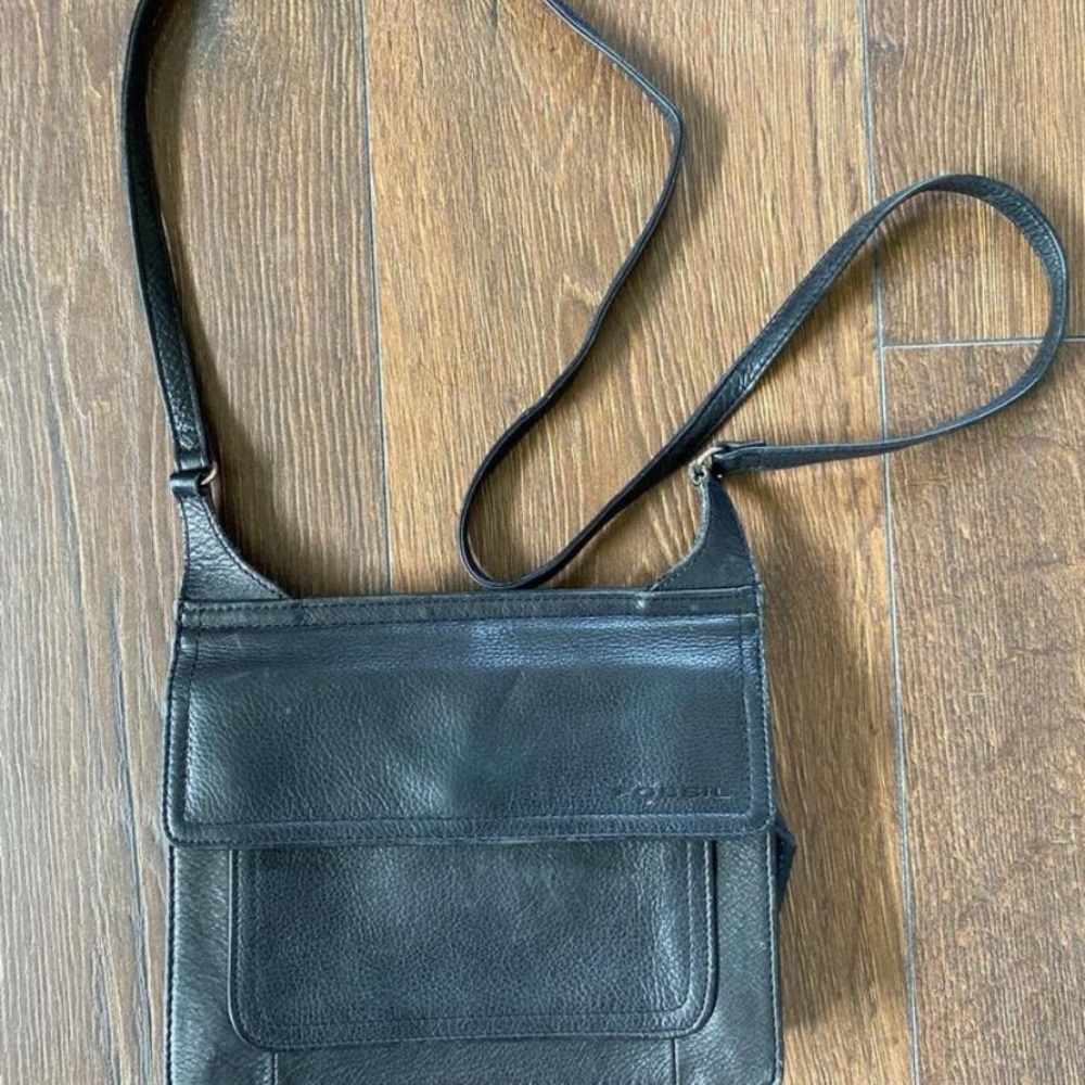 Fossil Classic Black Leather Double-Sided Crossbody Bag